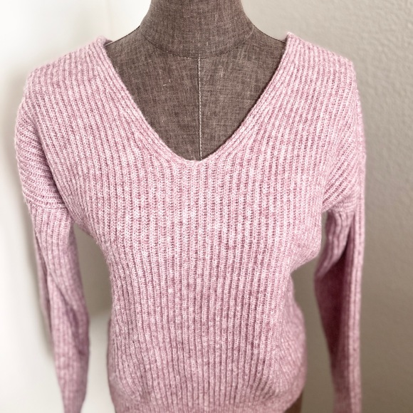 Anthropologie Angel Of the North Cropped Sweater Purple Twist Back Wool M NWOT - Picture 8 of 10
